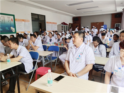 昆明骨科医院庆祝“5?12”良好护士节02.jpg